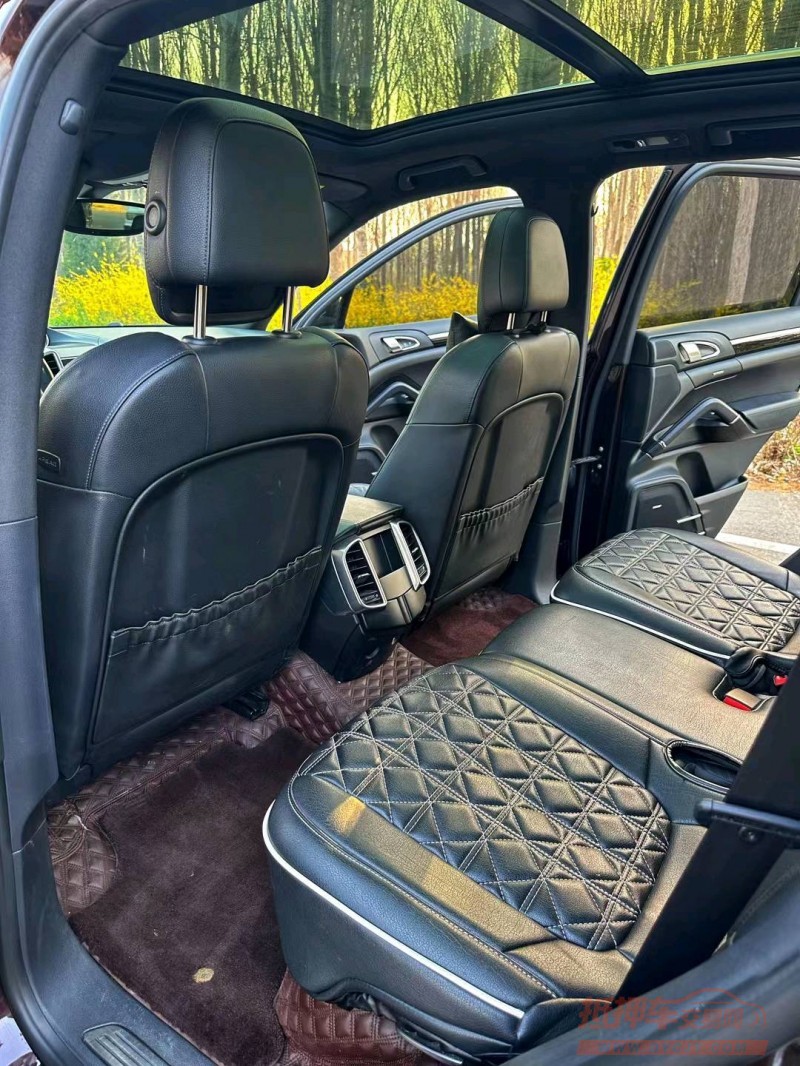 潍坊15年保时捷卡宴4