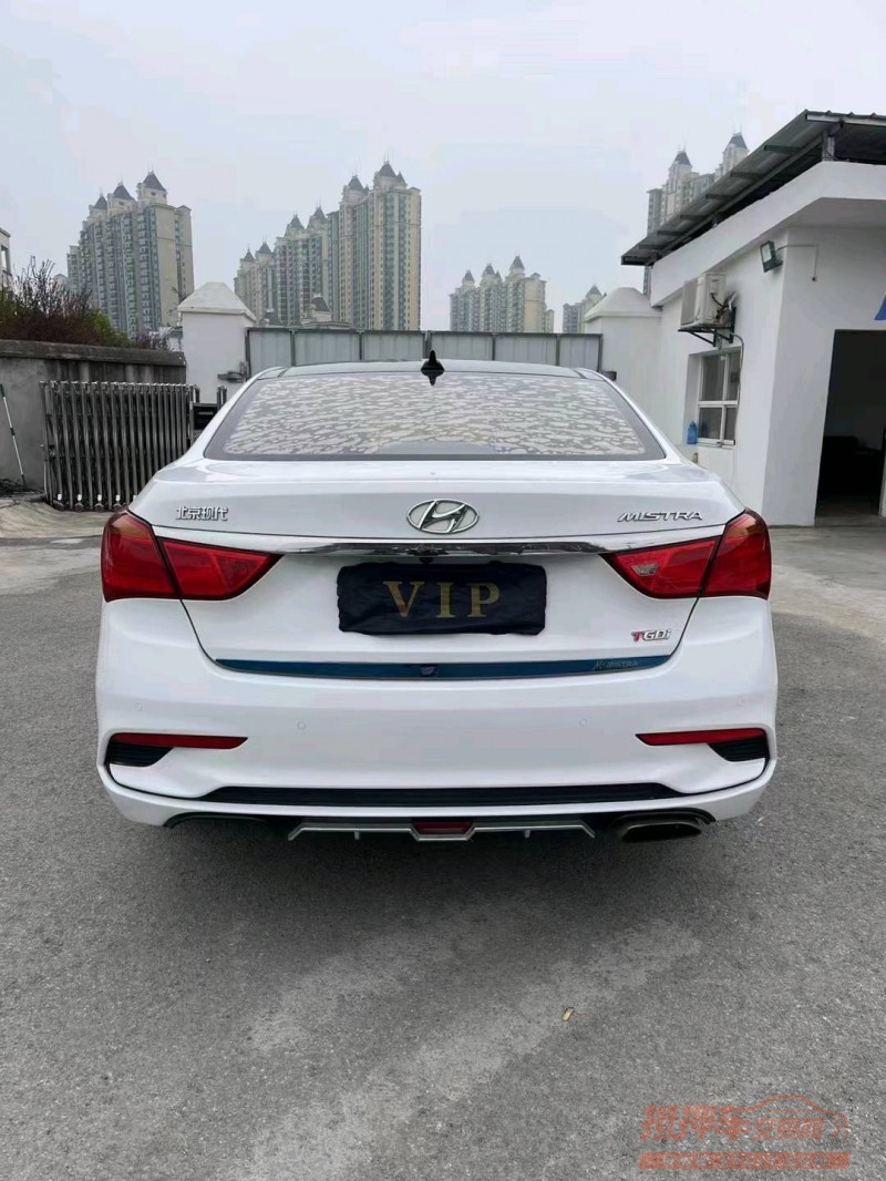 宜昌17年现代名图9