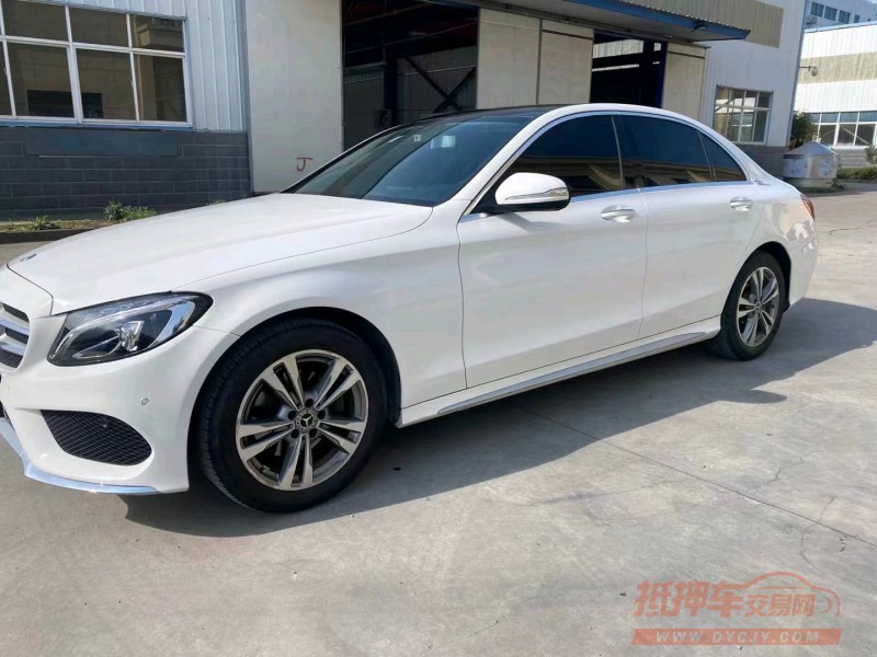 宜昌18年奔驰C3