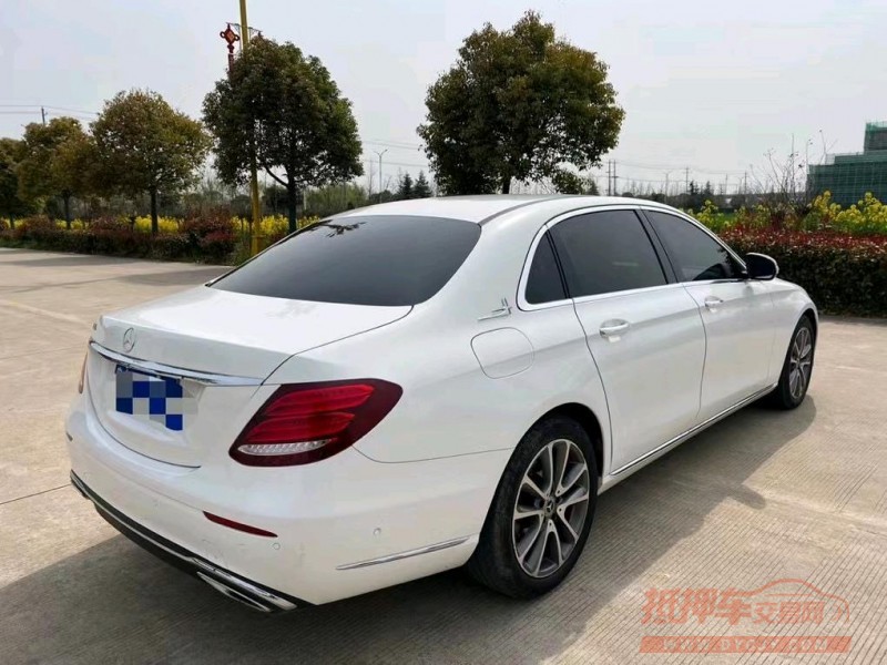 盐城17年奔驰E4