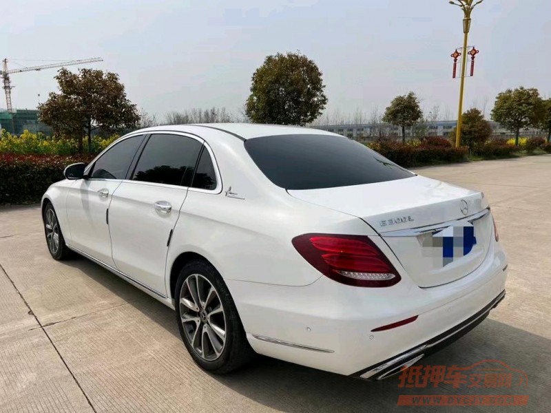 盐城17年奔驰E5