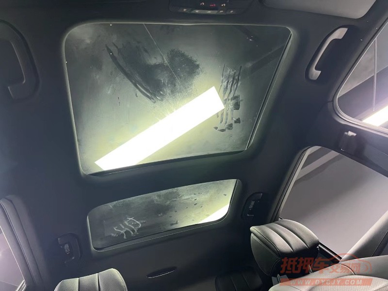 成都18年奔驰GLC5