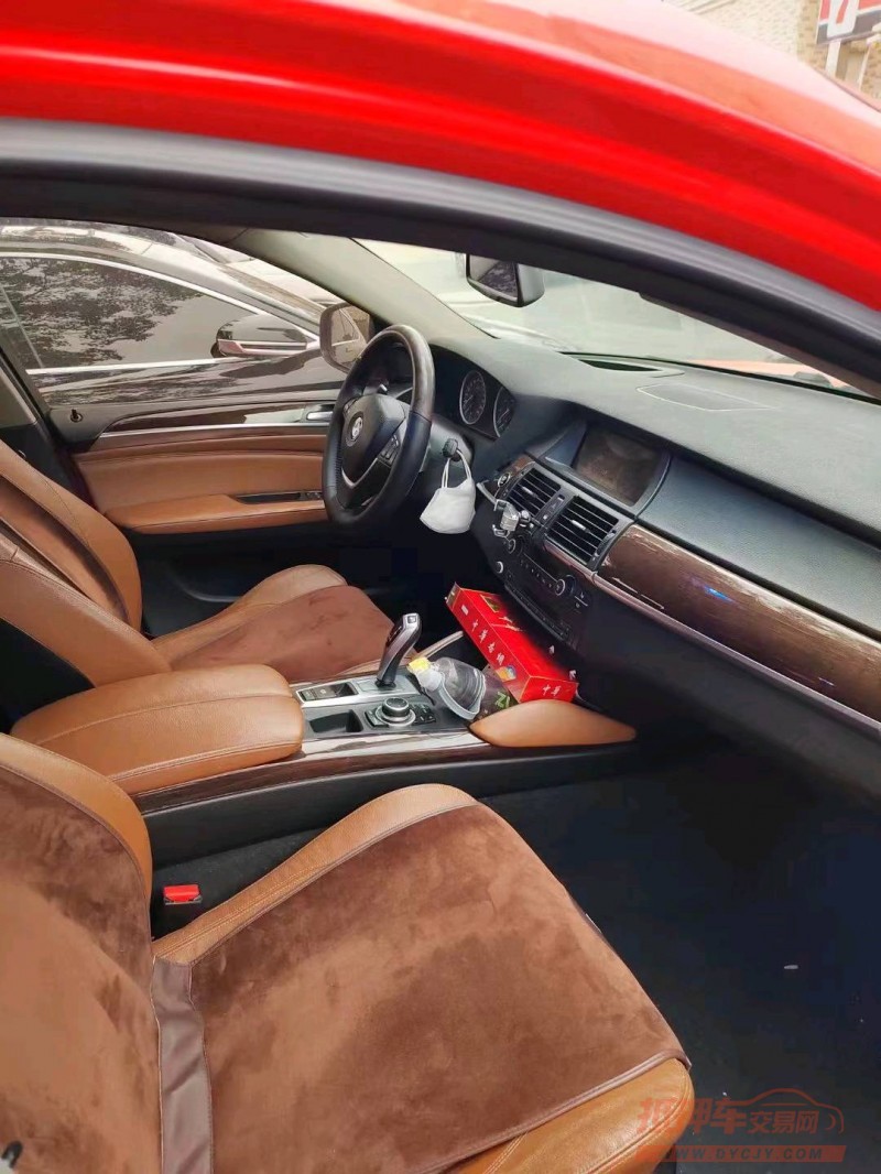 济南13年宝马X64