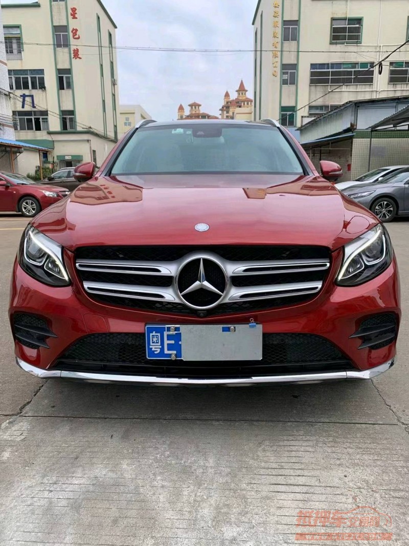 中山17年奔驰GLC1