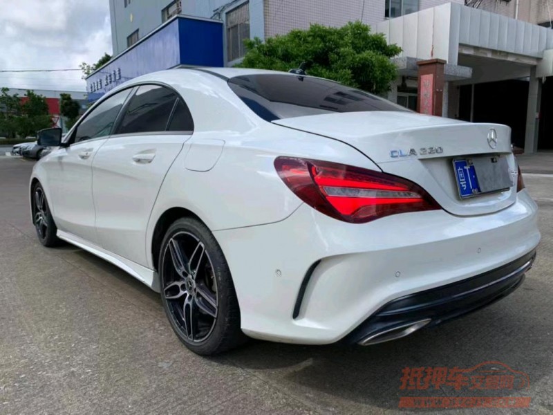 中山18年奔驰CLA5