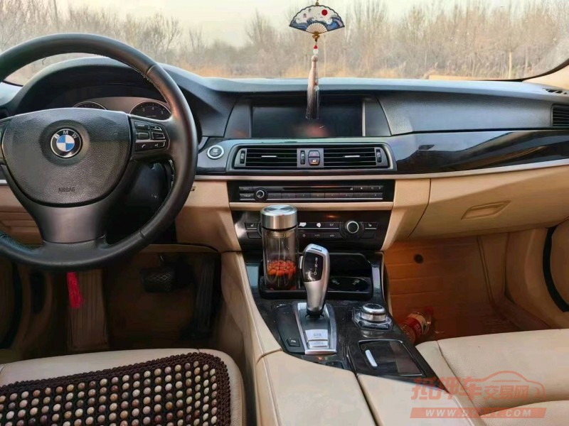 济南12年宝马5系4