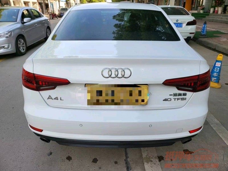 宜昌16年奥迪A4L8