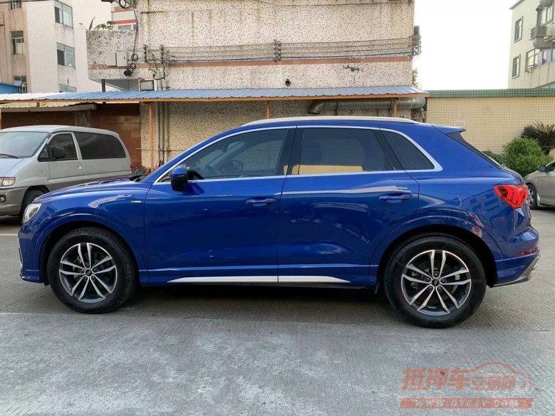 中山21年奥迪Q33