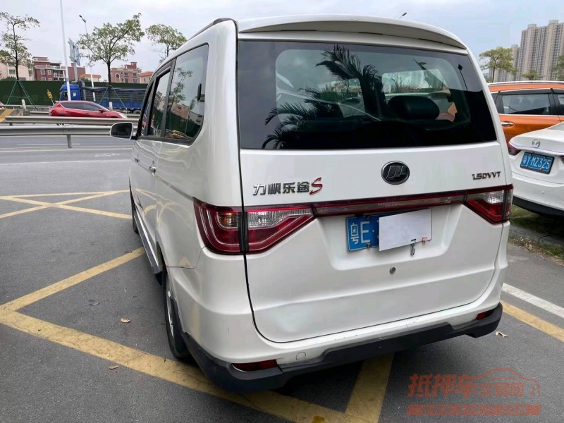 佛山16年力帆汽车乐途4