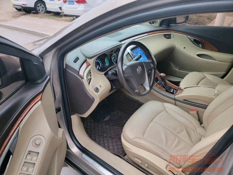 枣庄13年别克君越4