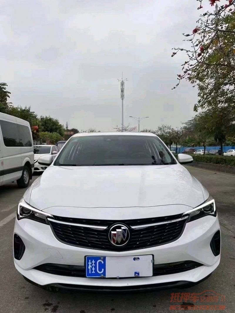 珠海22年别克威朗1