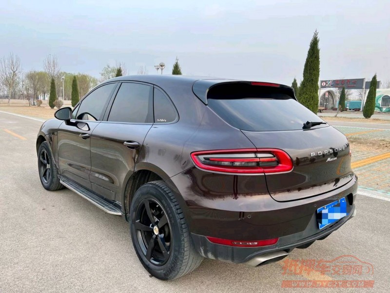 青岛16年保时捷Macan1