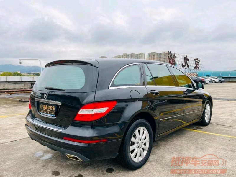 东莞14年奔驰R7