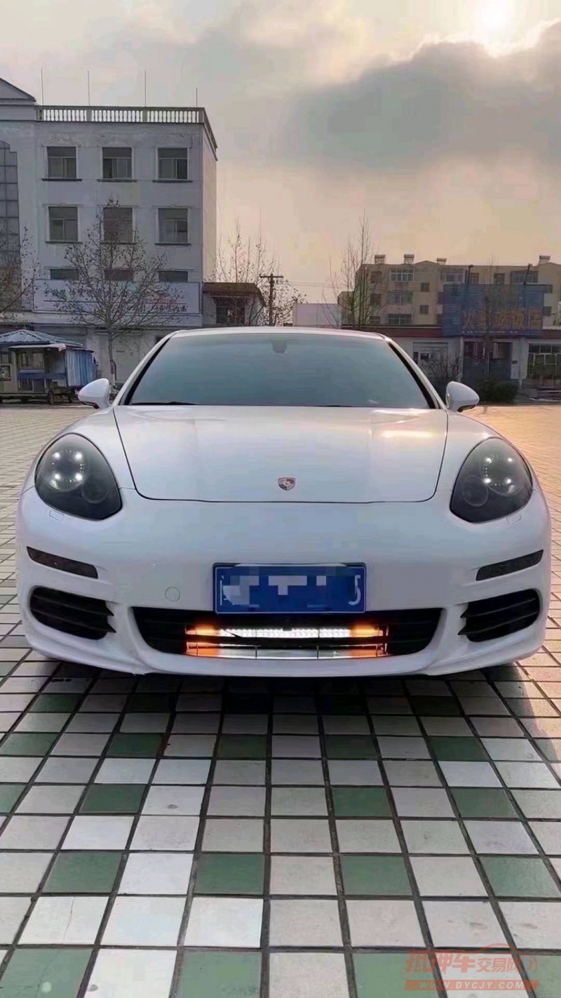 北京13年保时捷帕拉梅拉1