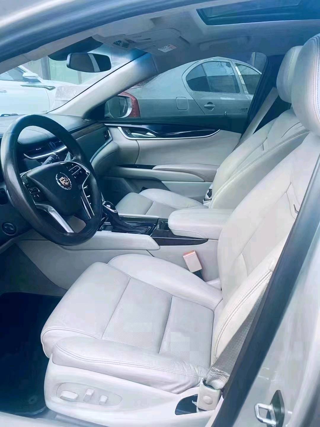 保定14年凯迪拉克XTS6