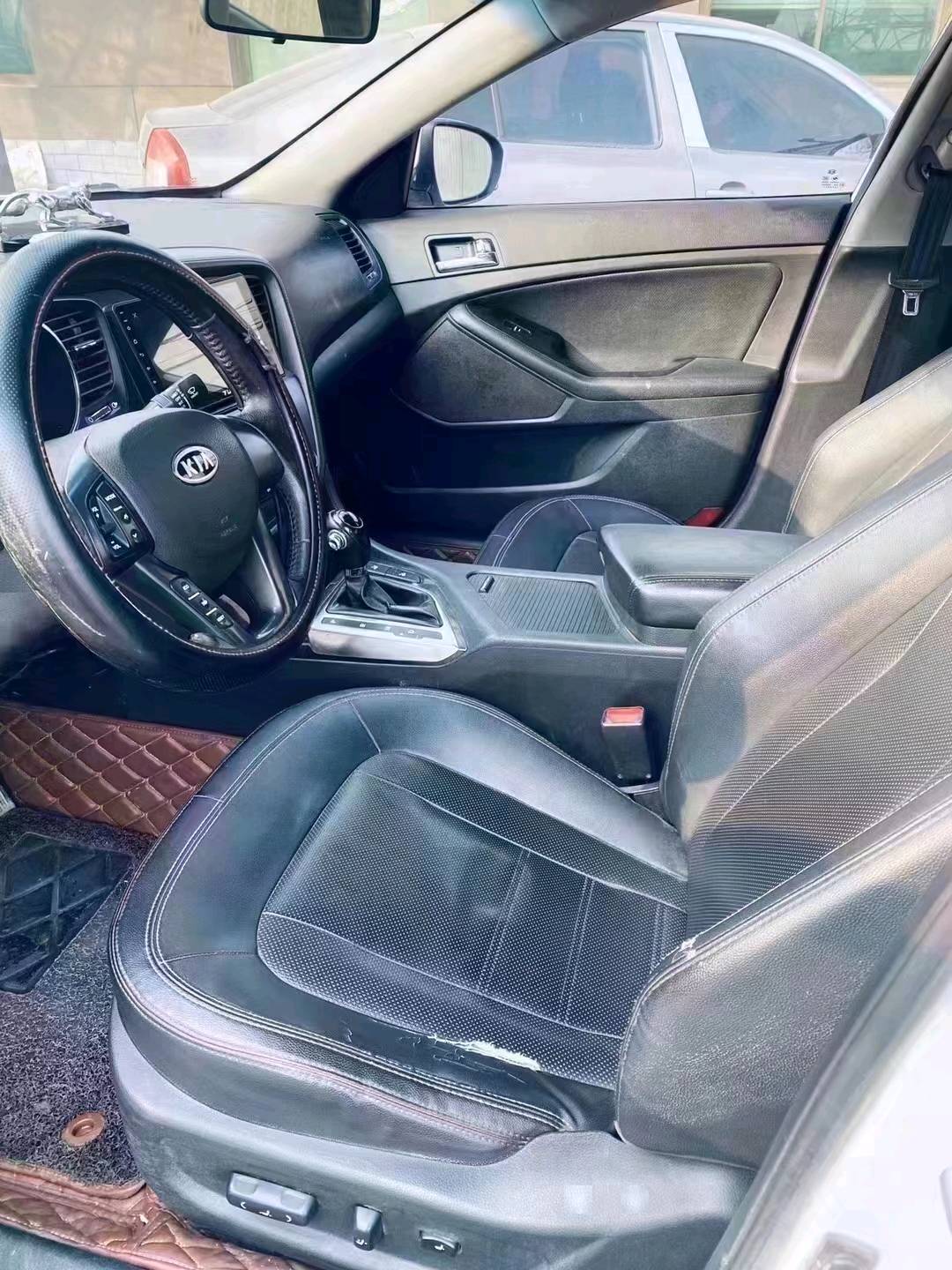 保定12年起亚K56