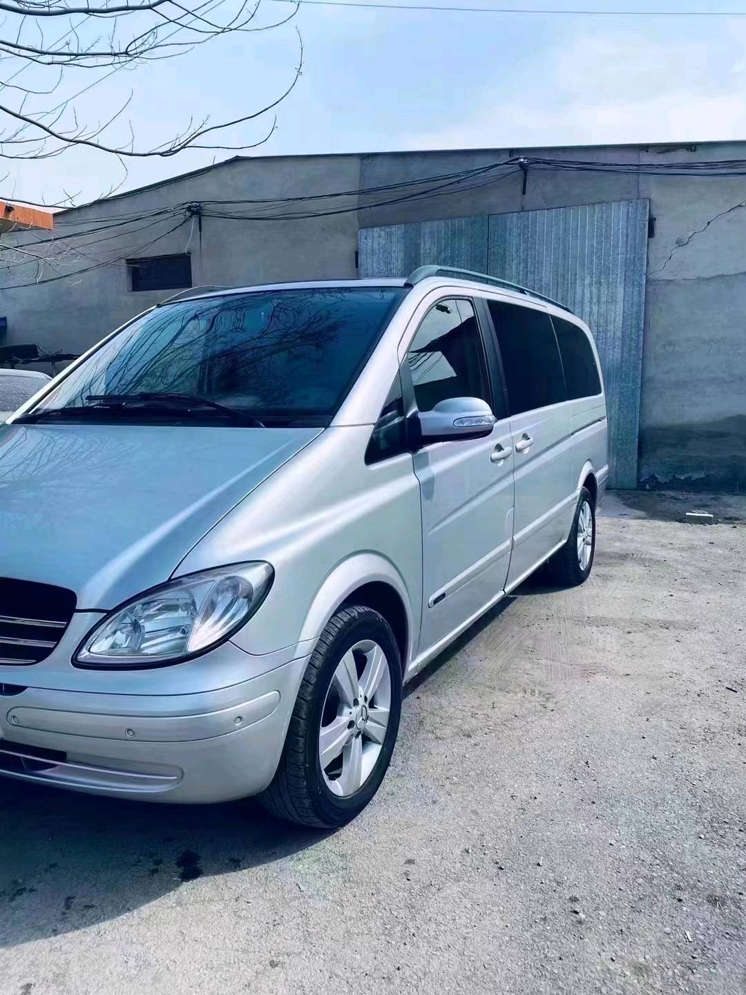 保定10年奔驰唯雅诺3