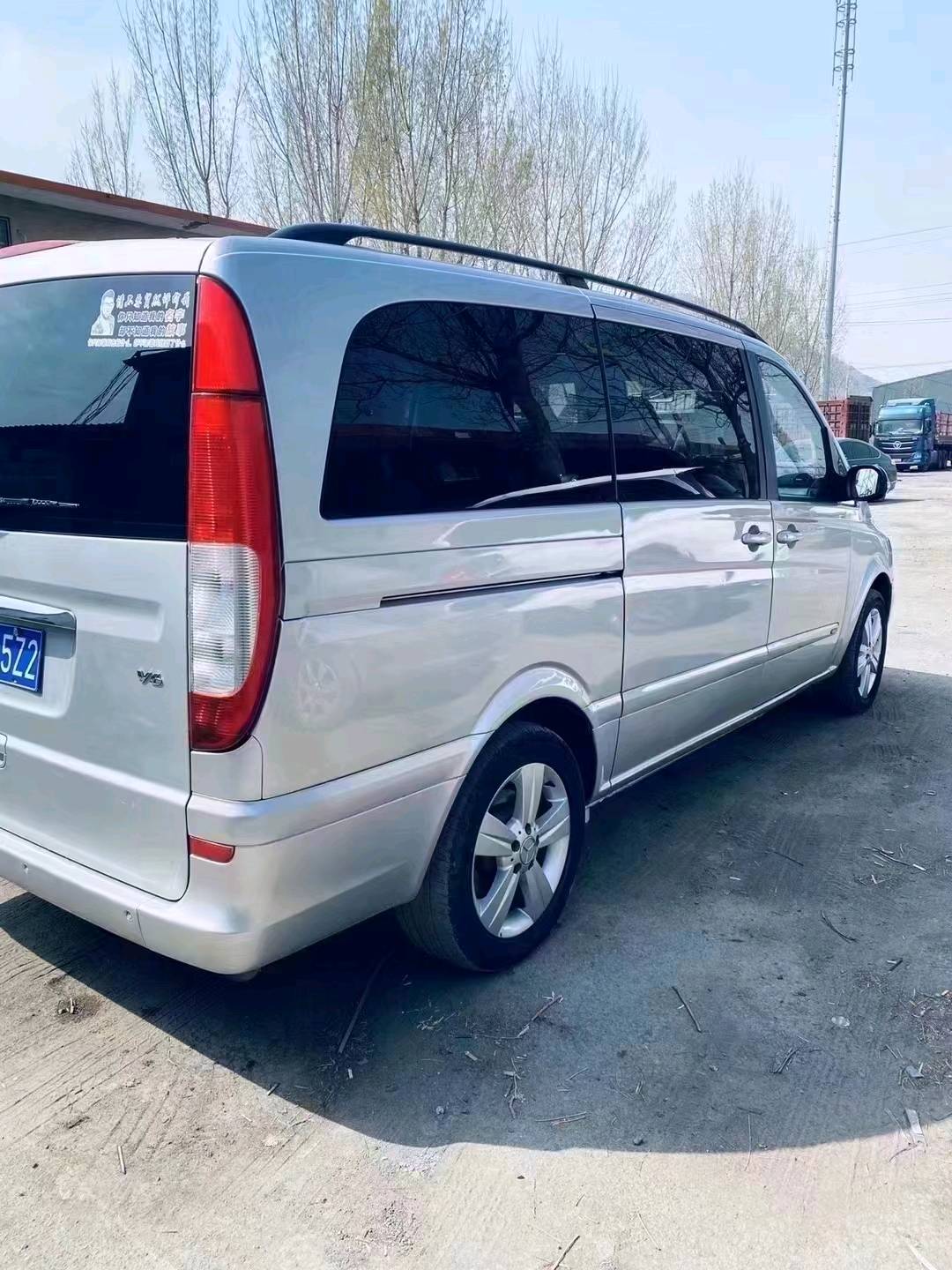 保定10年奔驰唯雅诺9