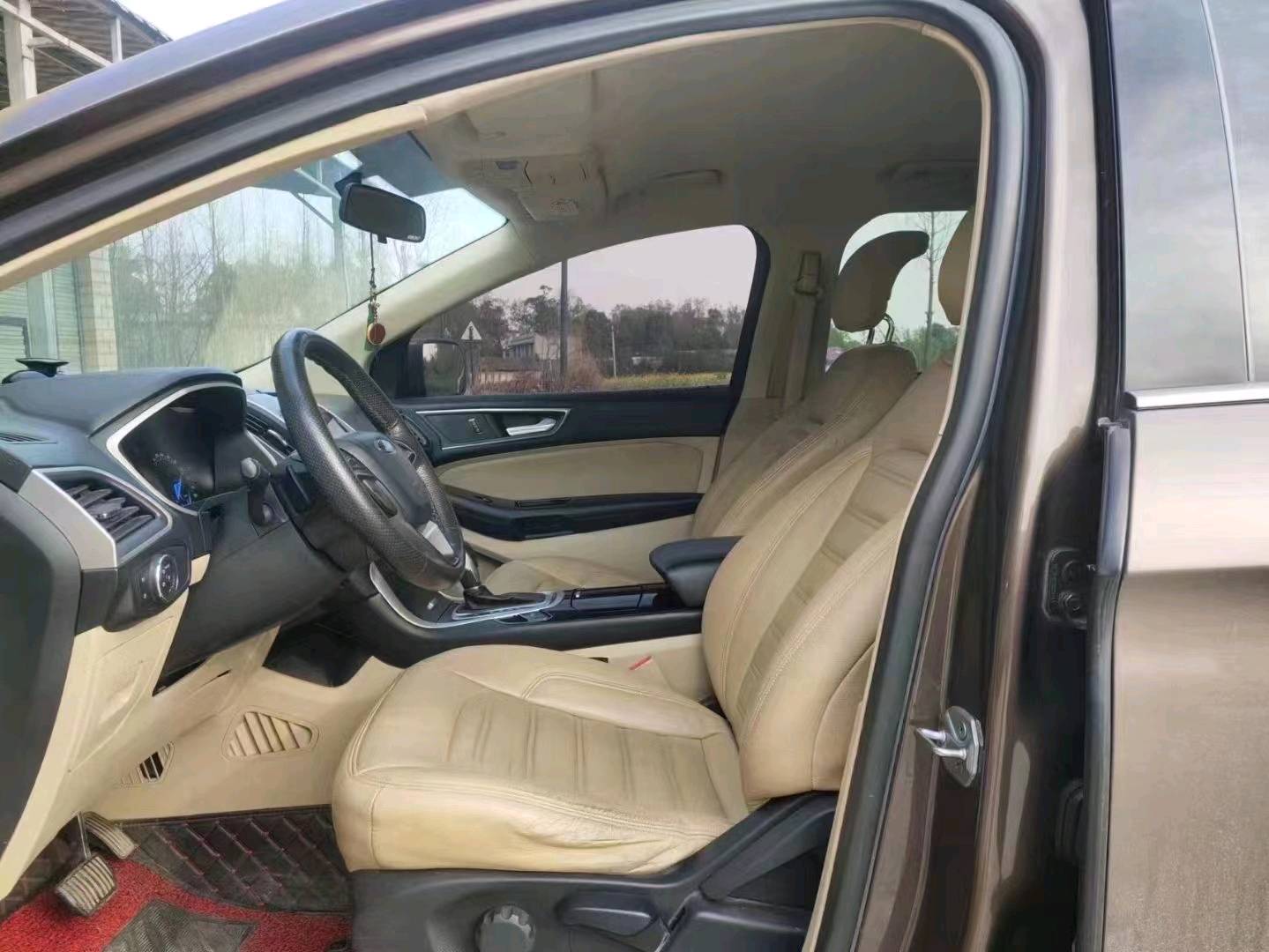 成都16年福特锐界7