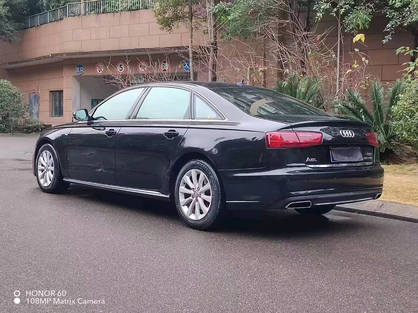 重庆17年奥迪A6L4