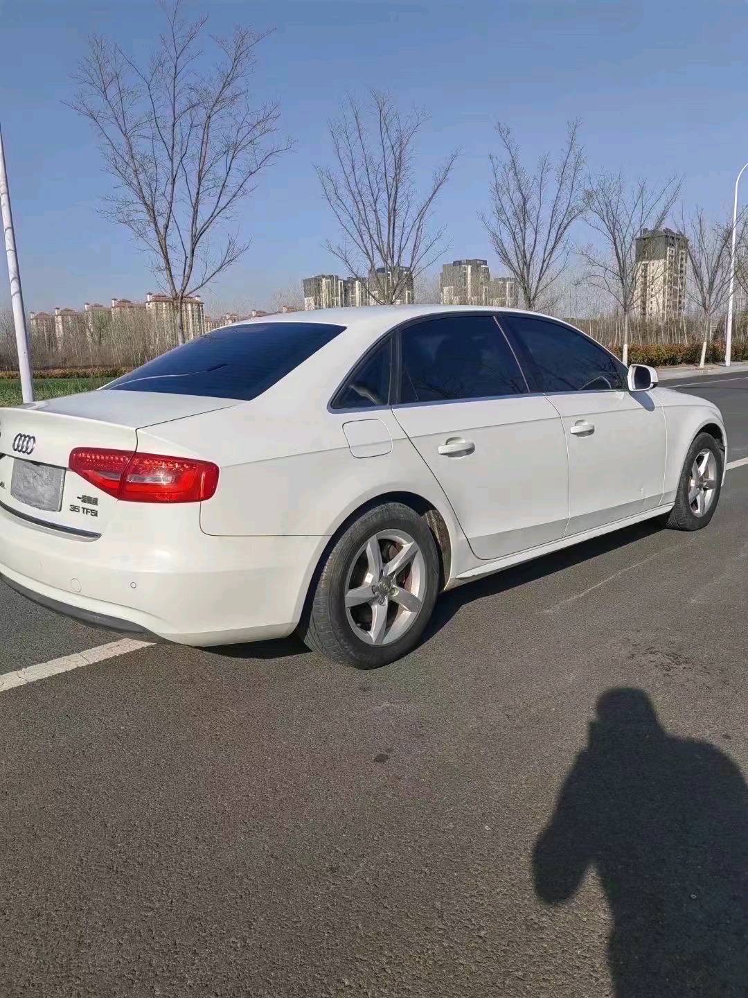徐州14年奥迪A4L5