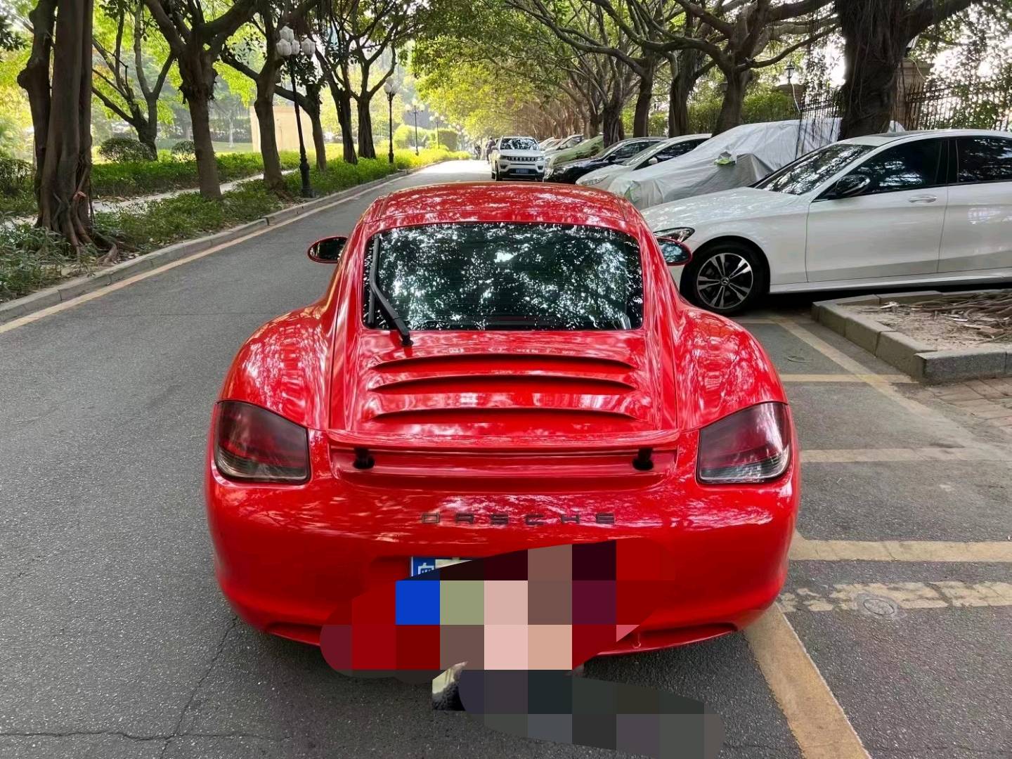 广州11年保时捷卡曼6
