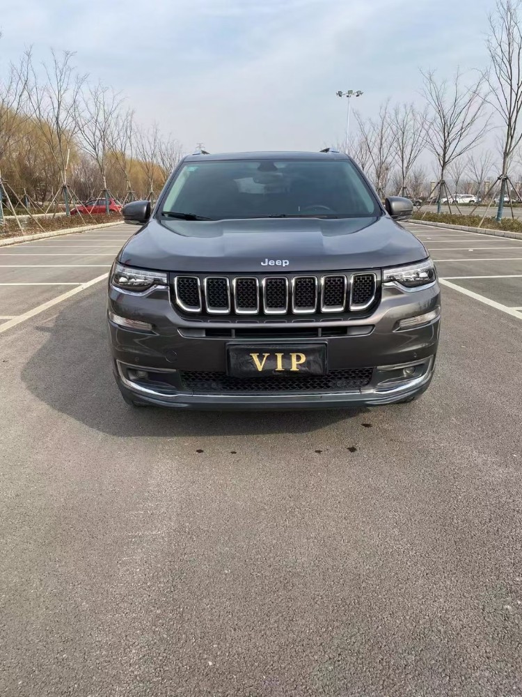 徐州19年Jeep指挥官1