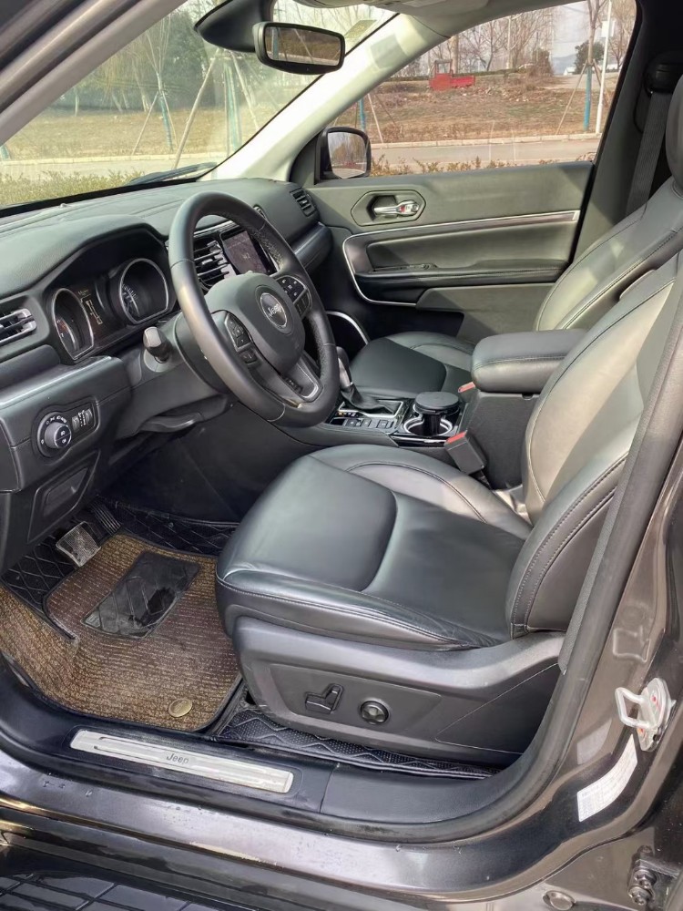 徐州19年Jeep指挥官4