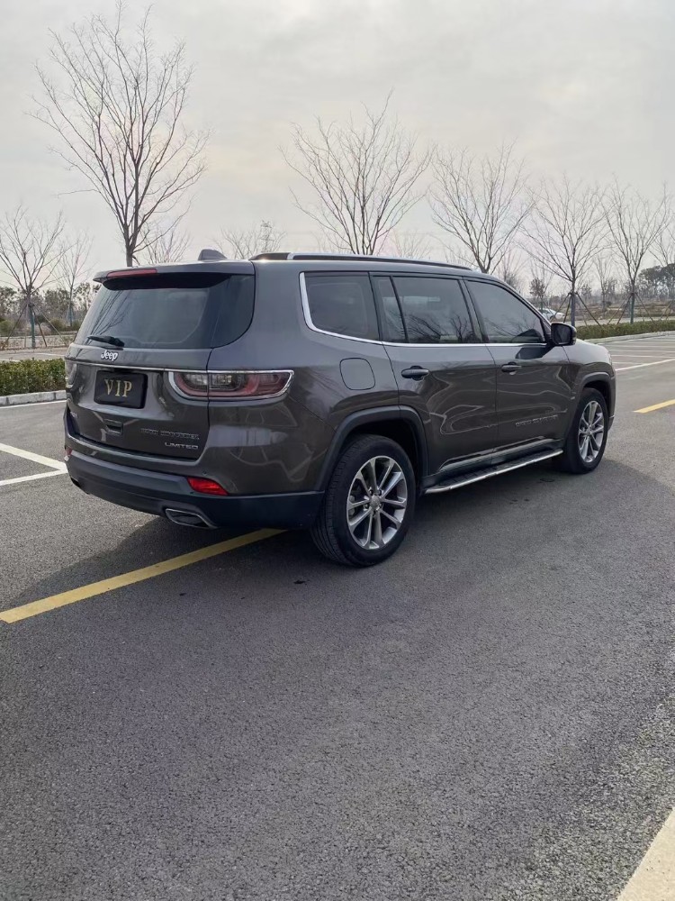 徐州19年Jeep指挥官8