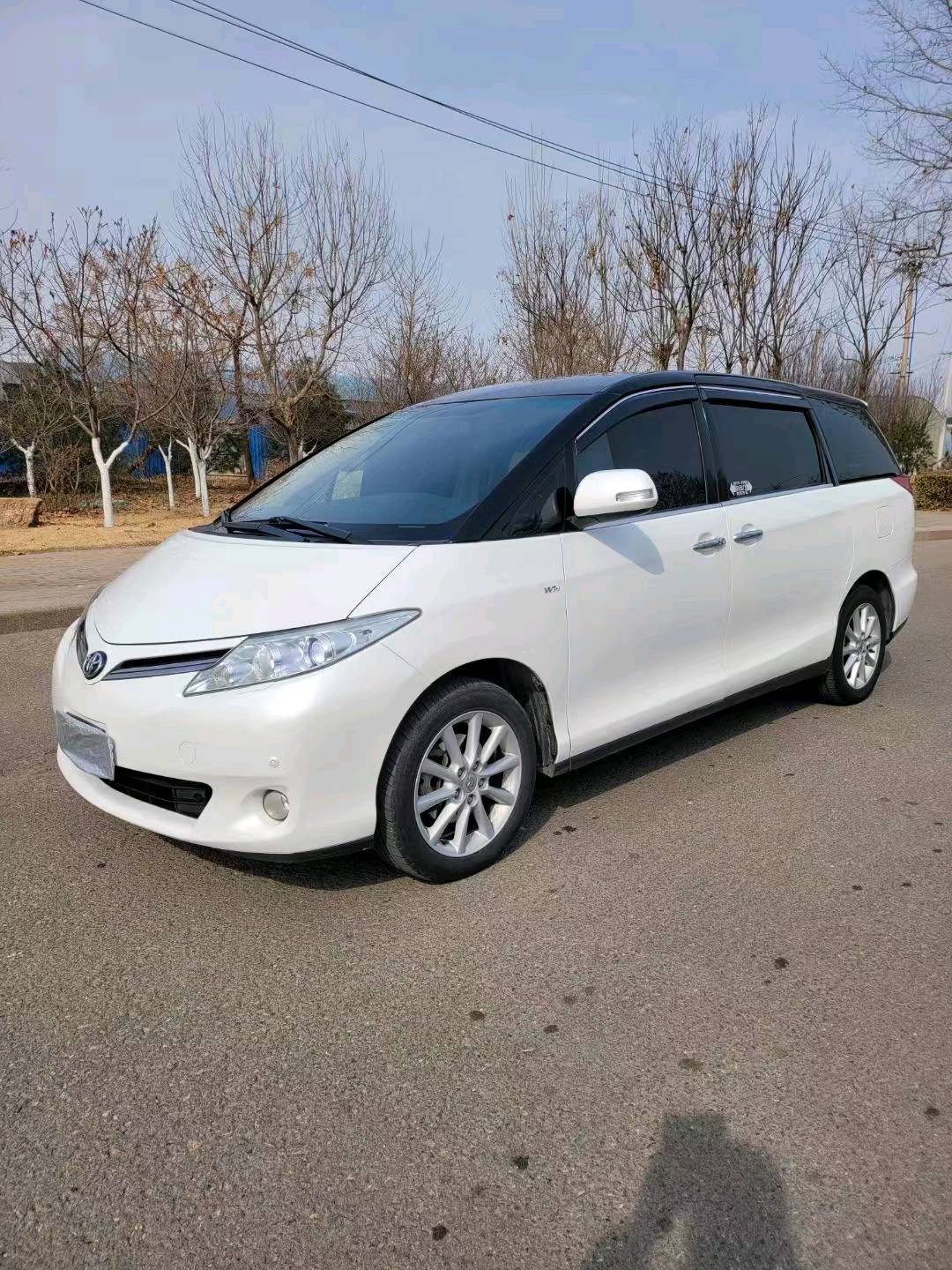 青岛13年丰田普瑞维亚6