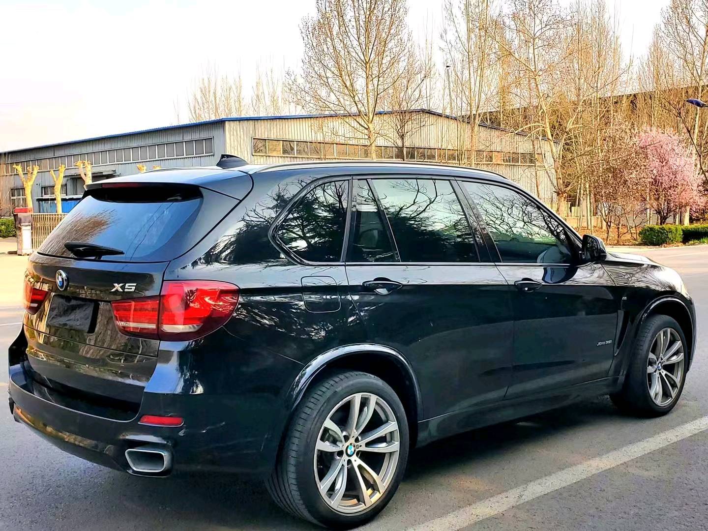 青岛18年宝马X58