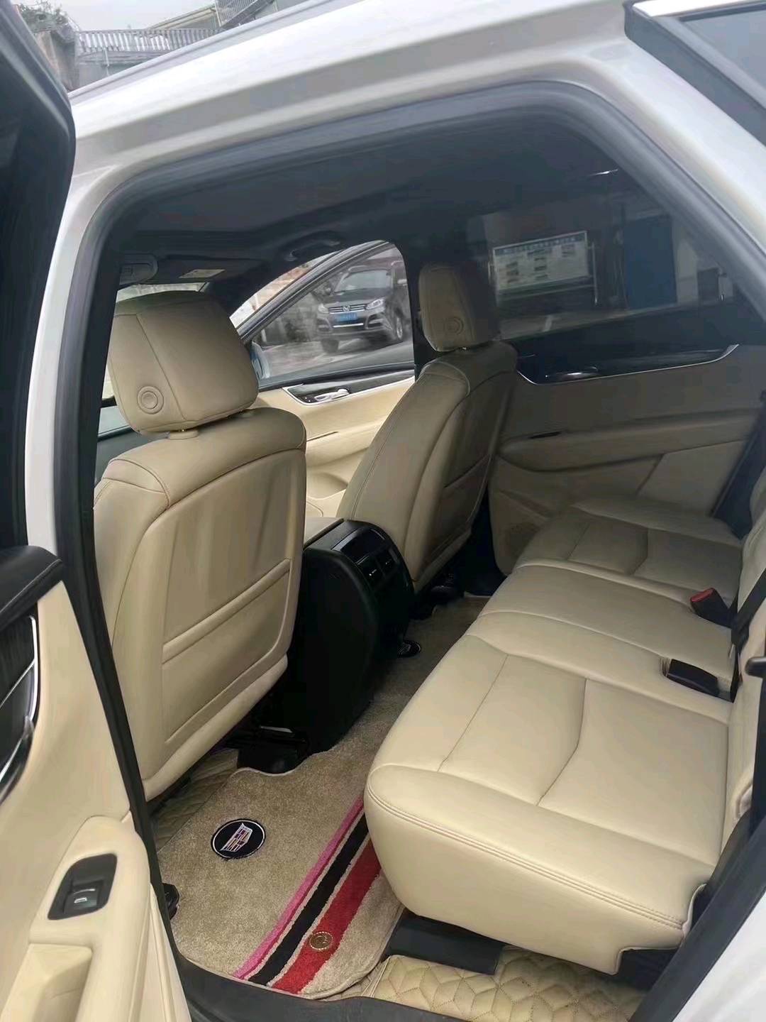 重庆16年凯迪拉克XT55