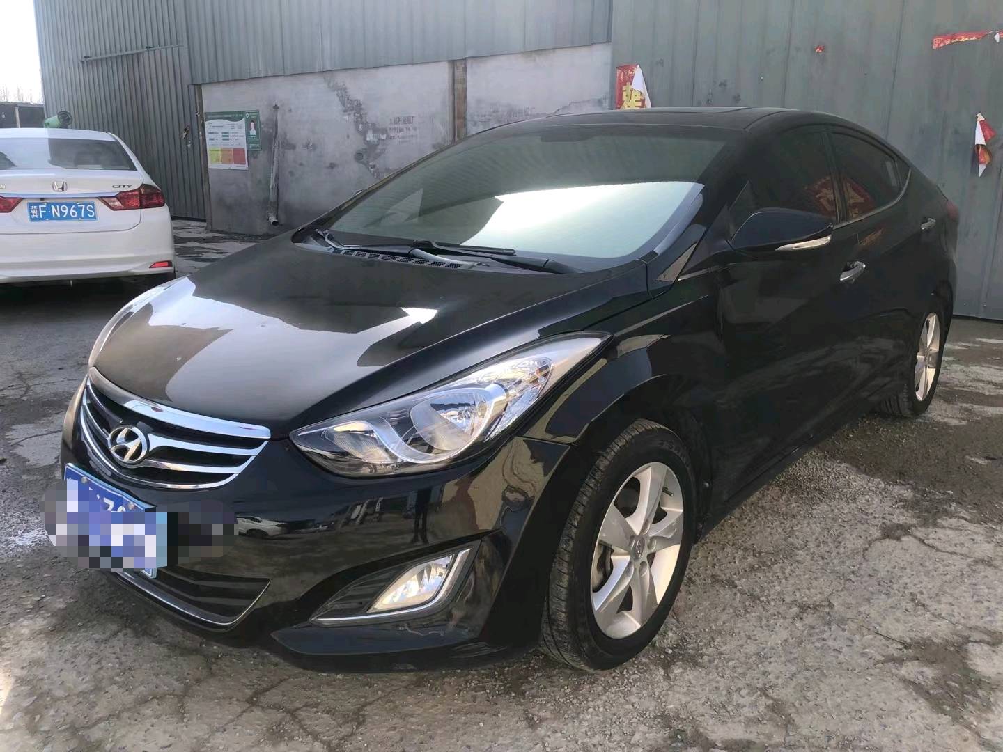 保定13年现代朗动3