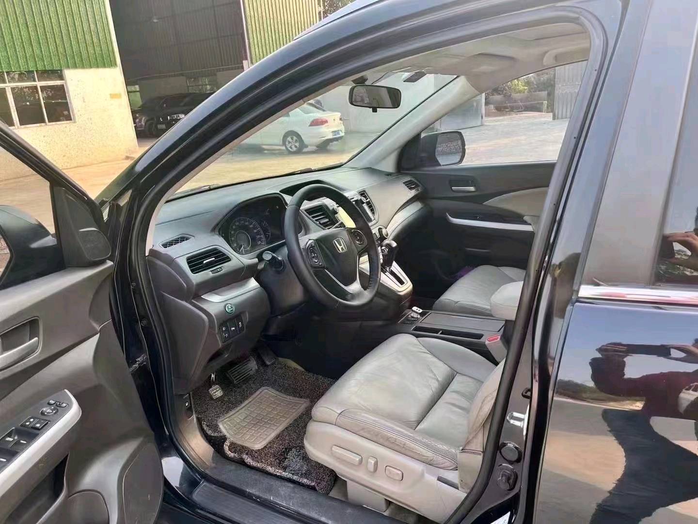 汕头13年本田CRV7
