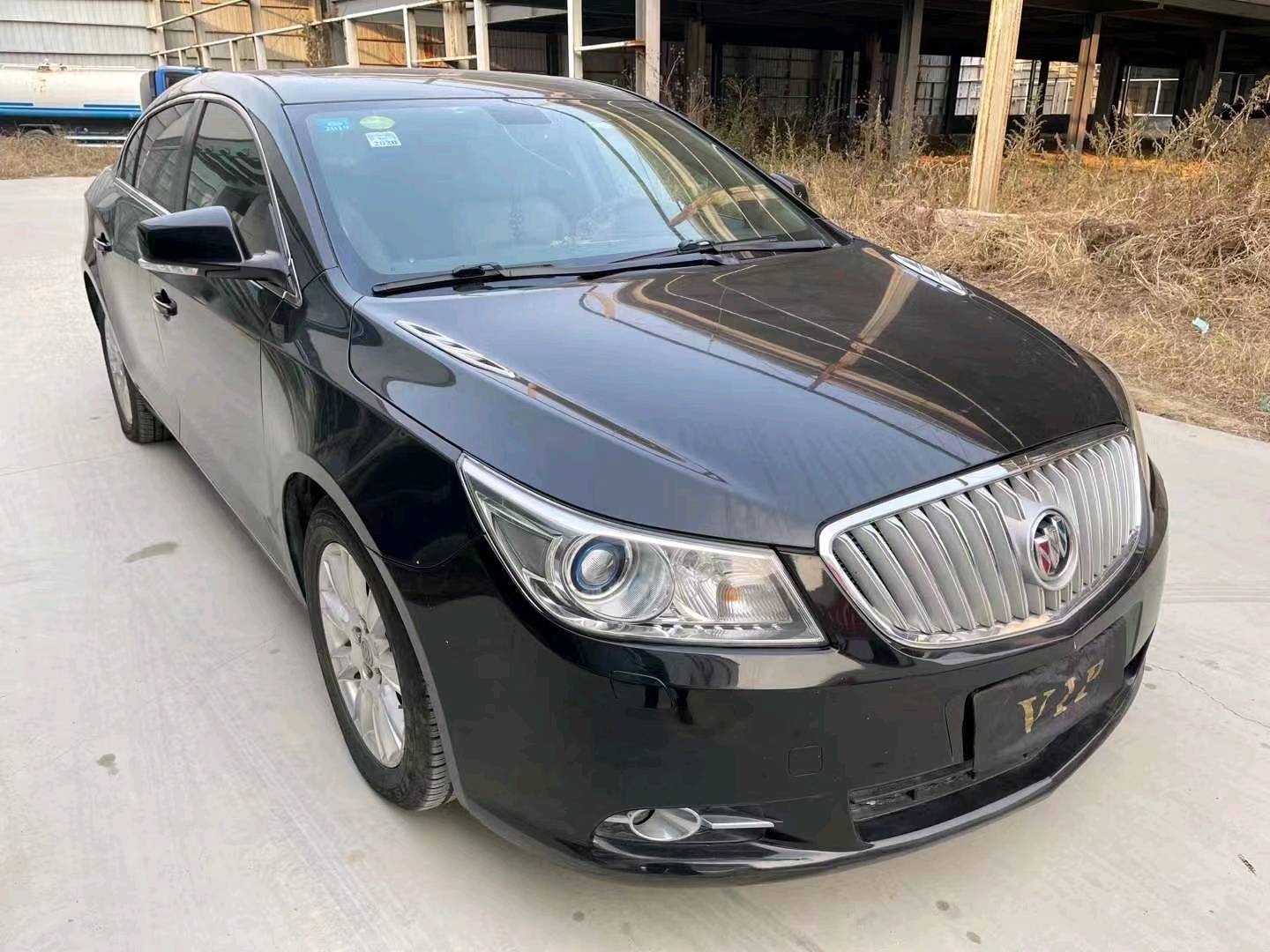 济宁13年别克君越7