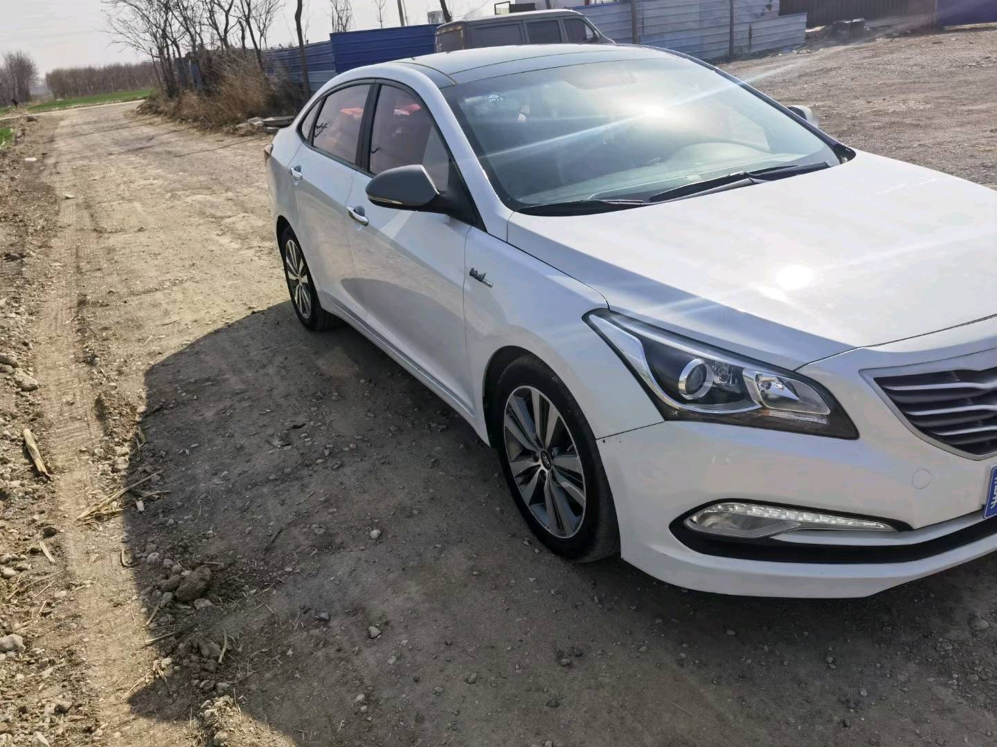 保定17年现代名图3