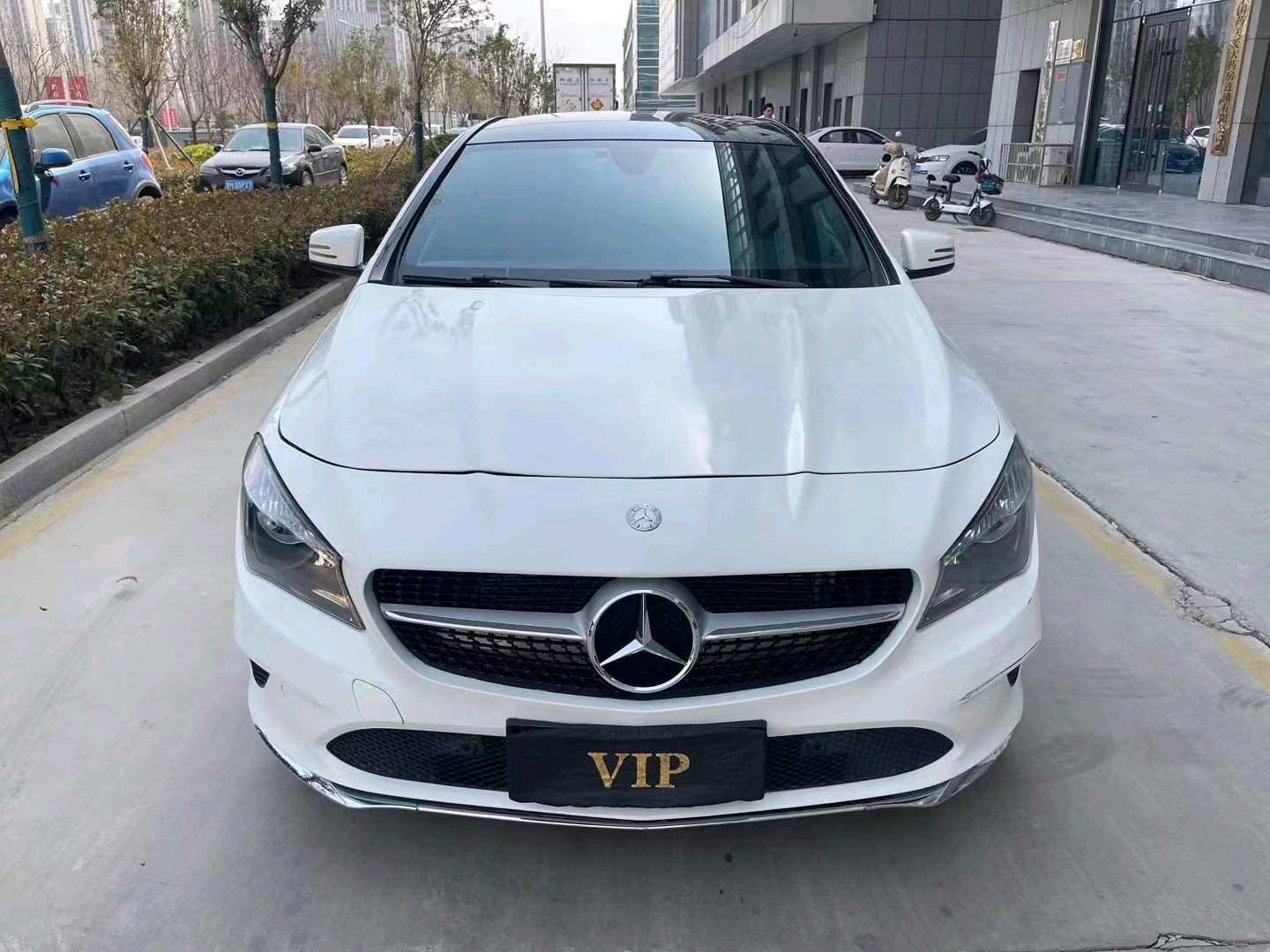 济宁17年奔驰CLA1