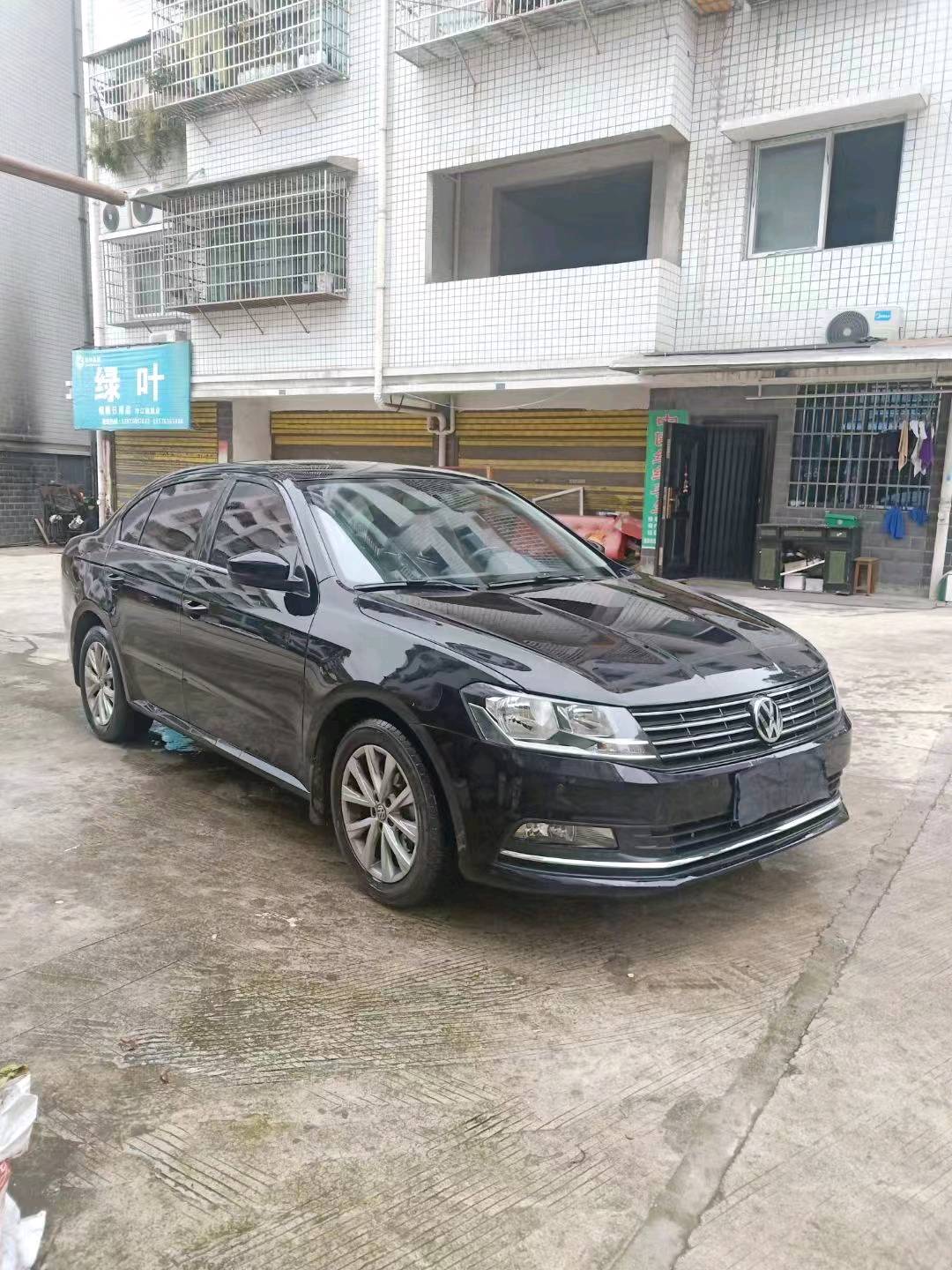 衡阳18年大众朗逸3