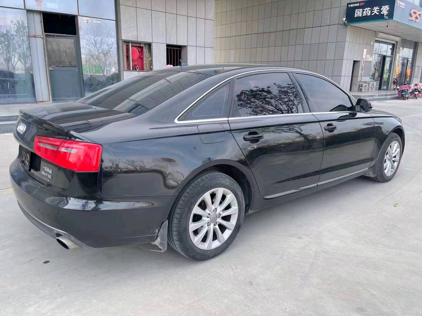 济宁14年奥迪A6L8