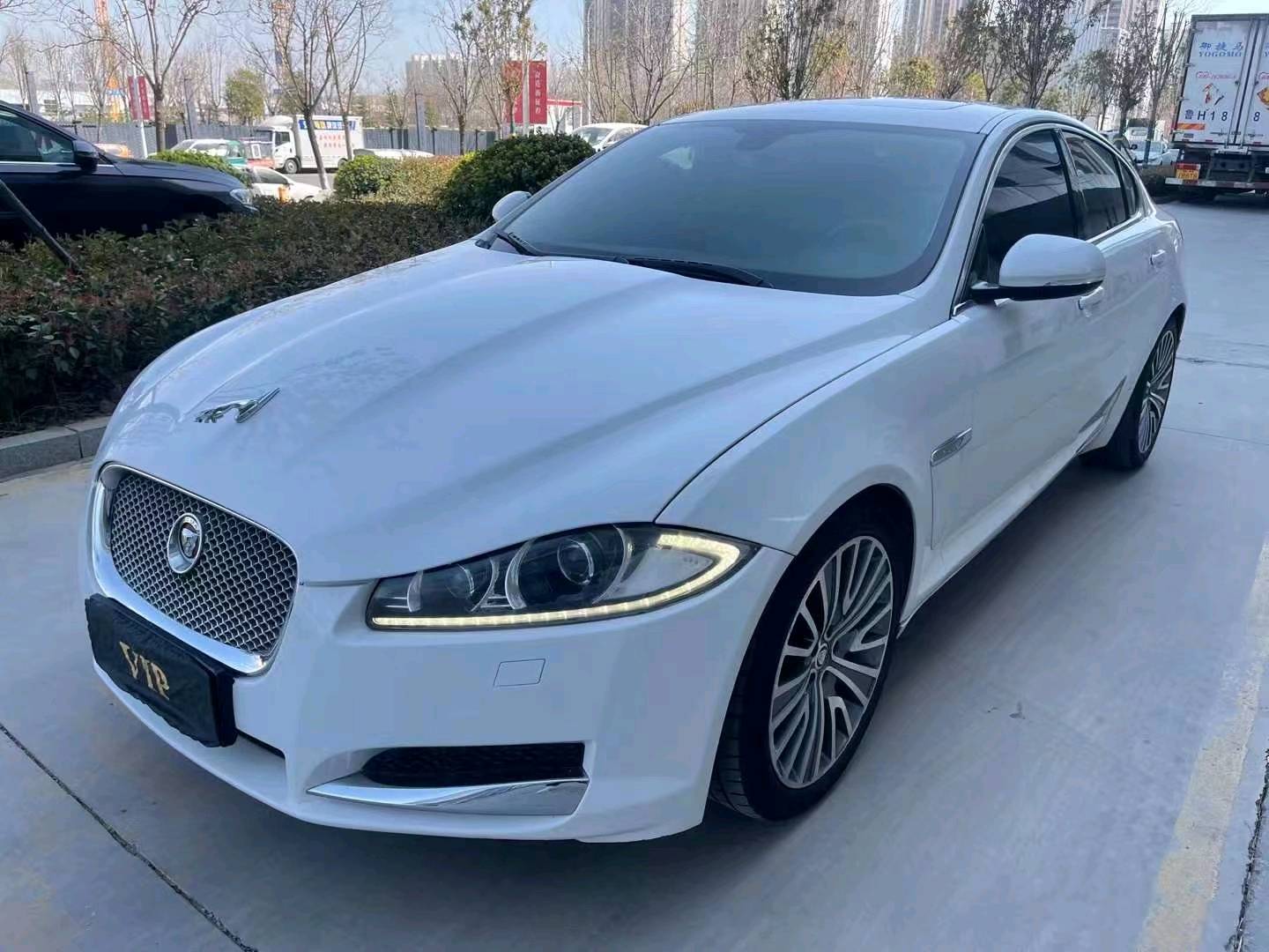 济宁15年捷豹XF2