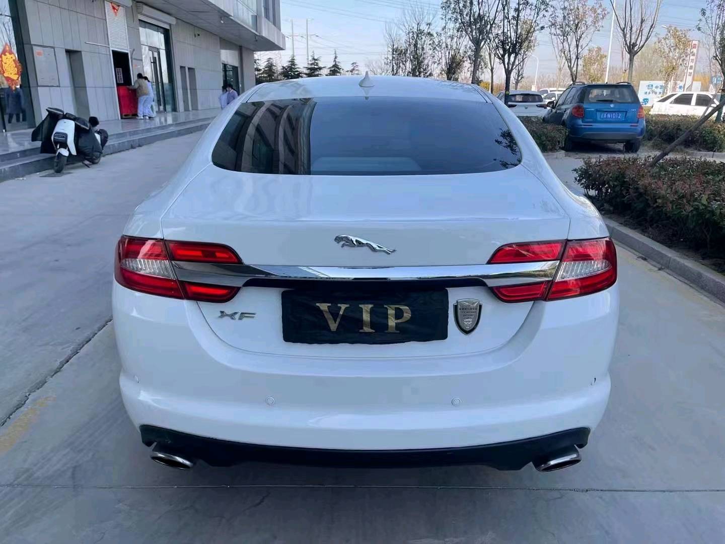 济宁15年捷豹XF9