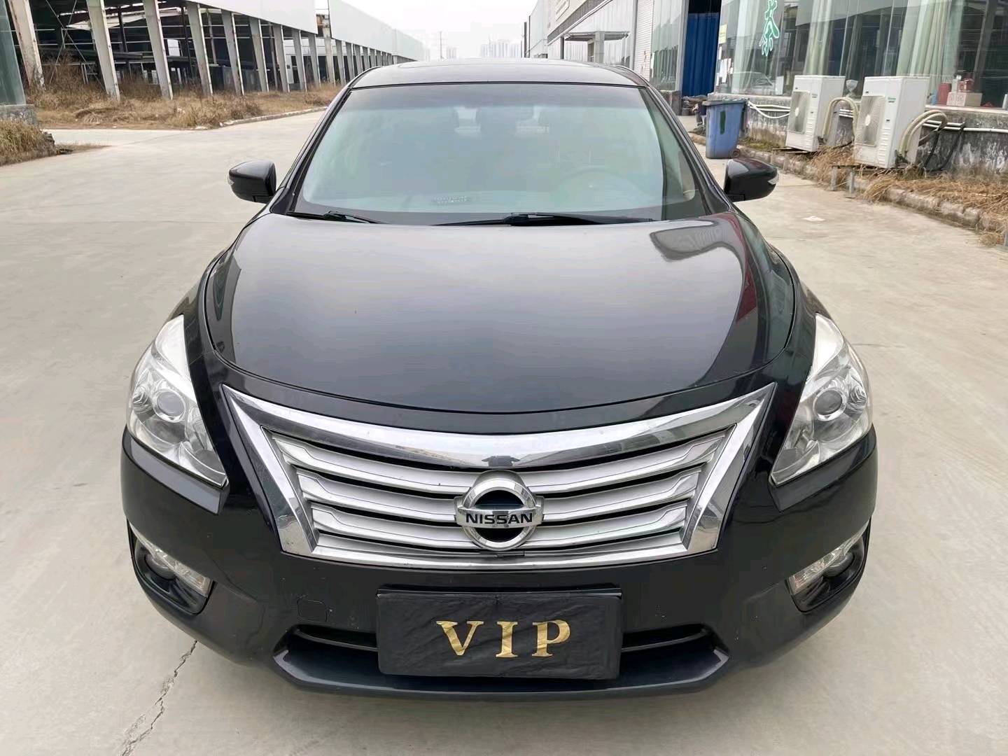 济宁13年日产天籁1