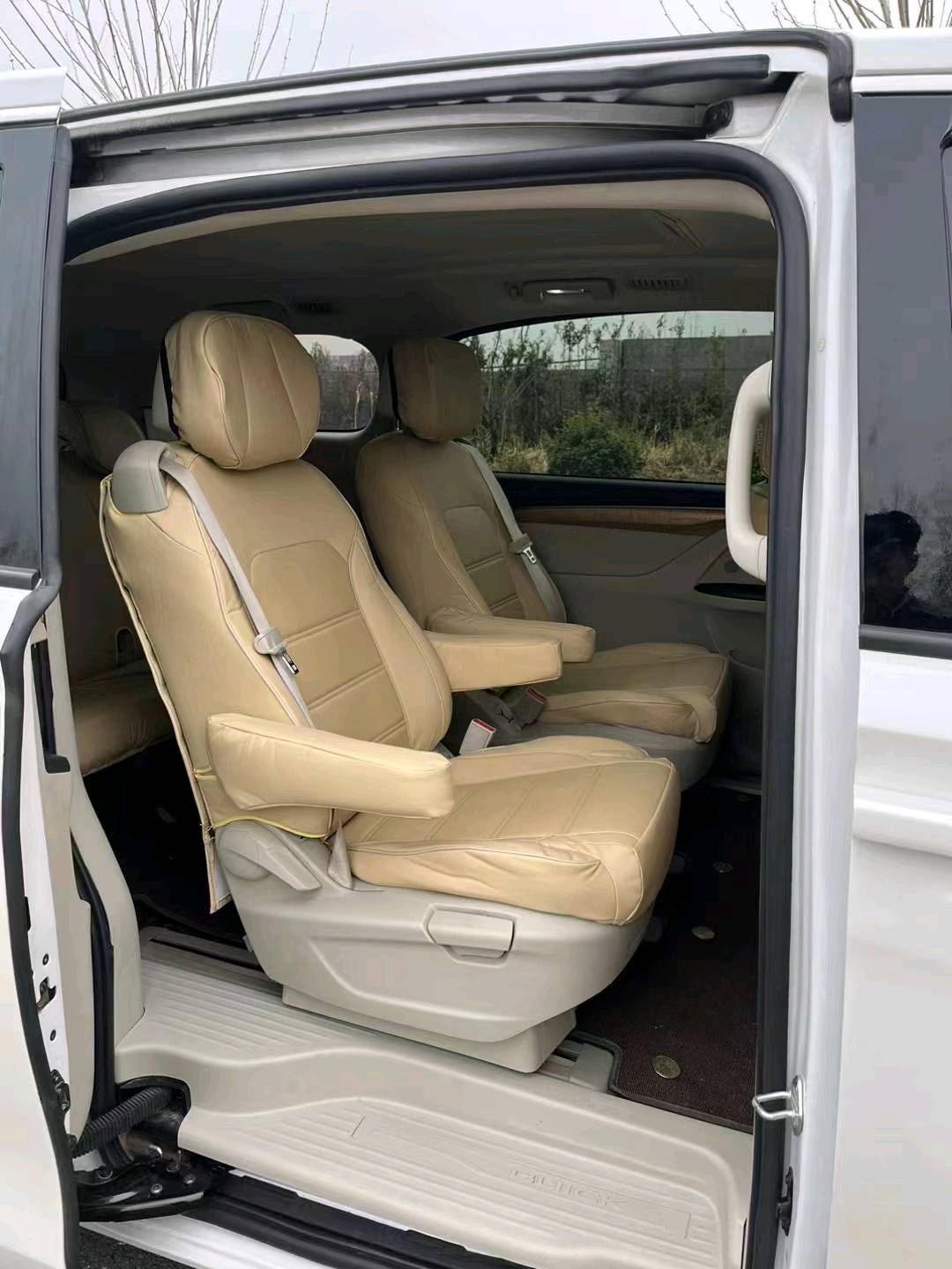 徐州18年别克GL85