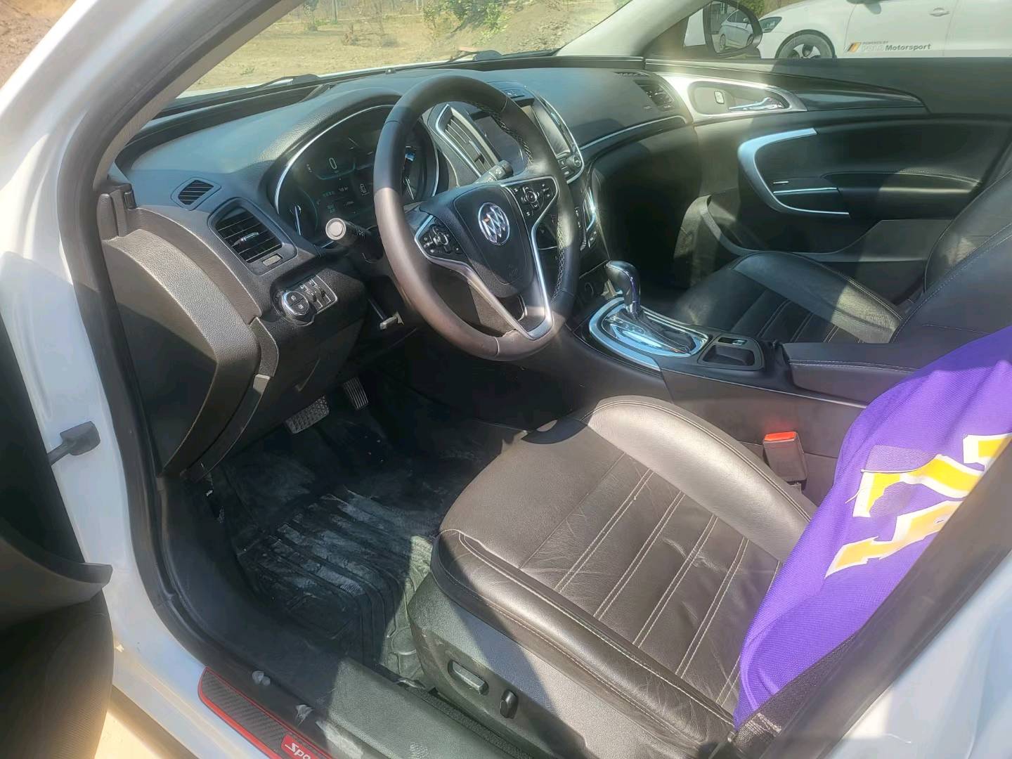 保定16年别克君威5