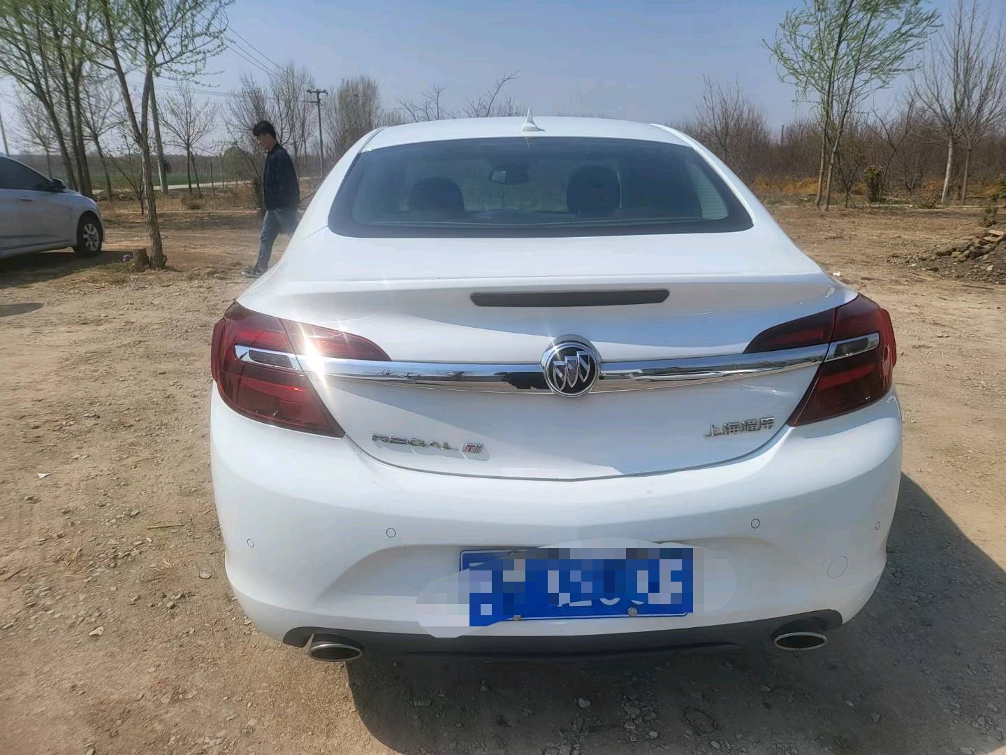 保定16年别克君威9