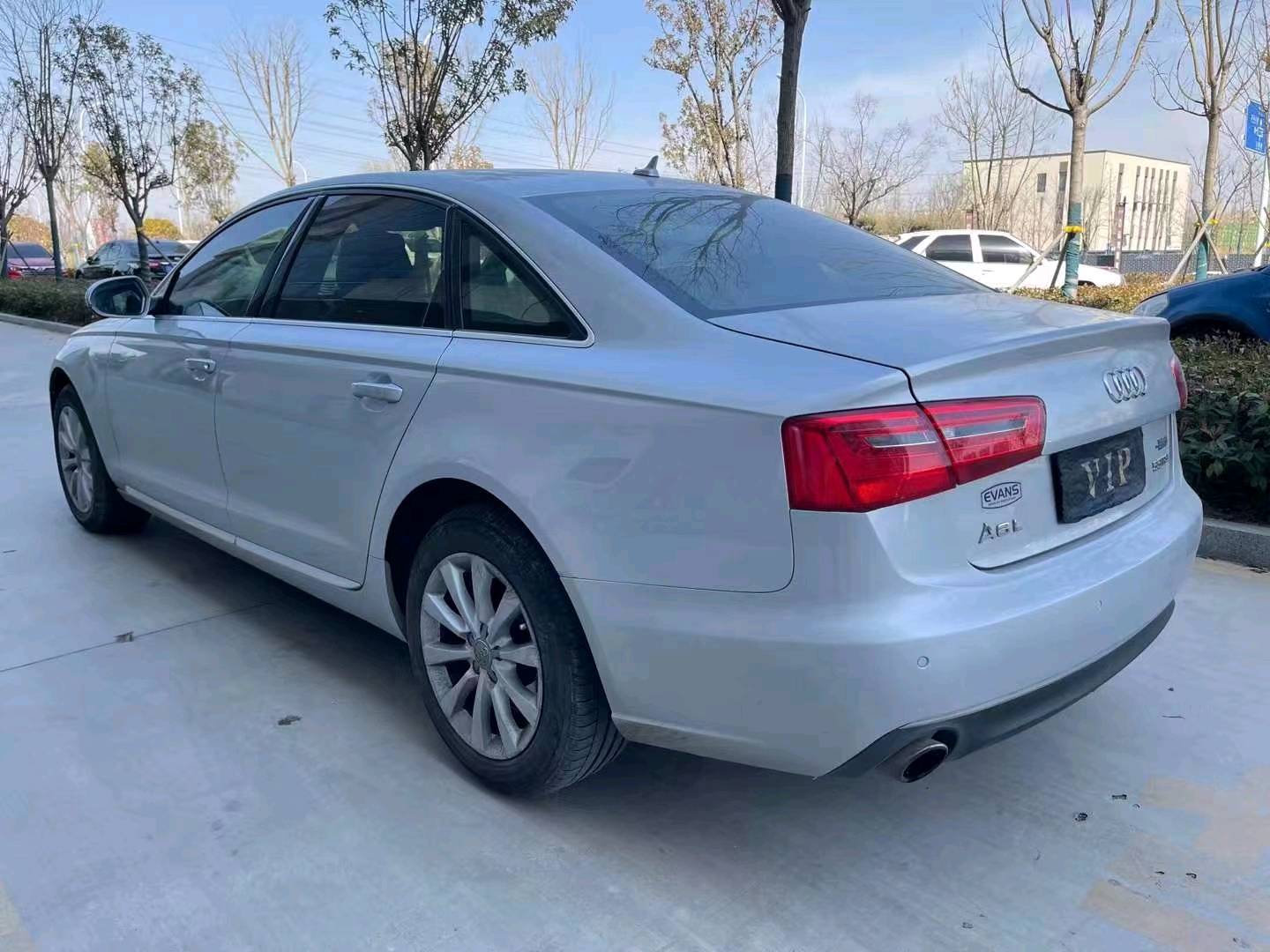 济宁15年奥迪A6L7