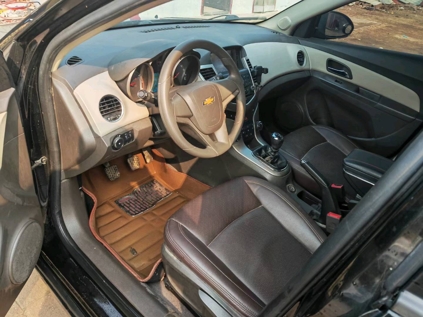 保定15年雪佛兰科鲁兹5