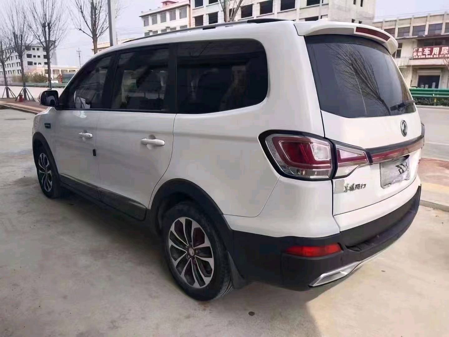 菏泽19年东风SX68