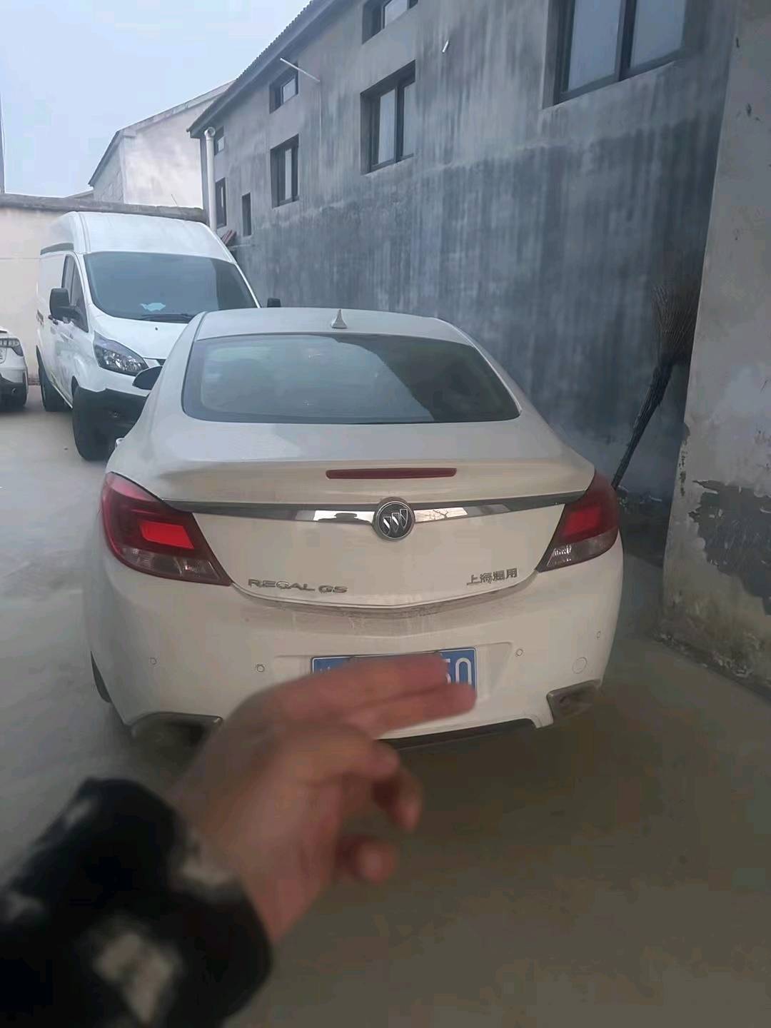 菏泽13年别克君威GS3