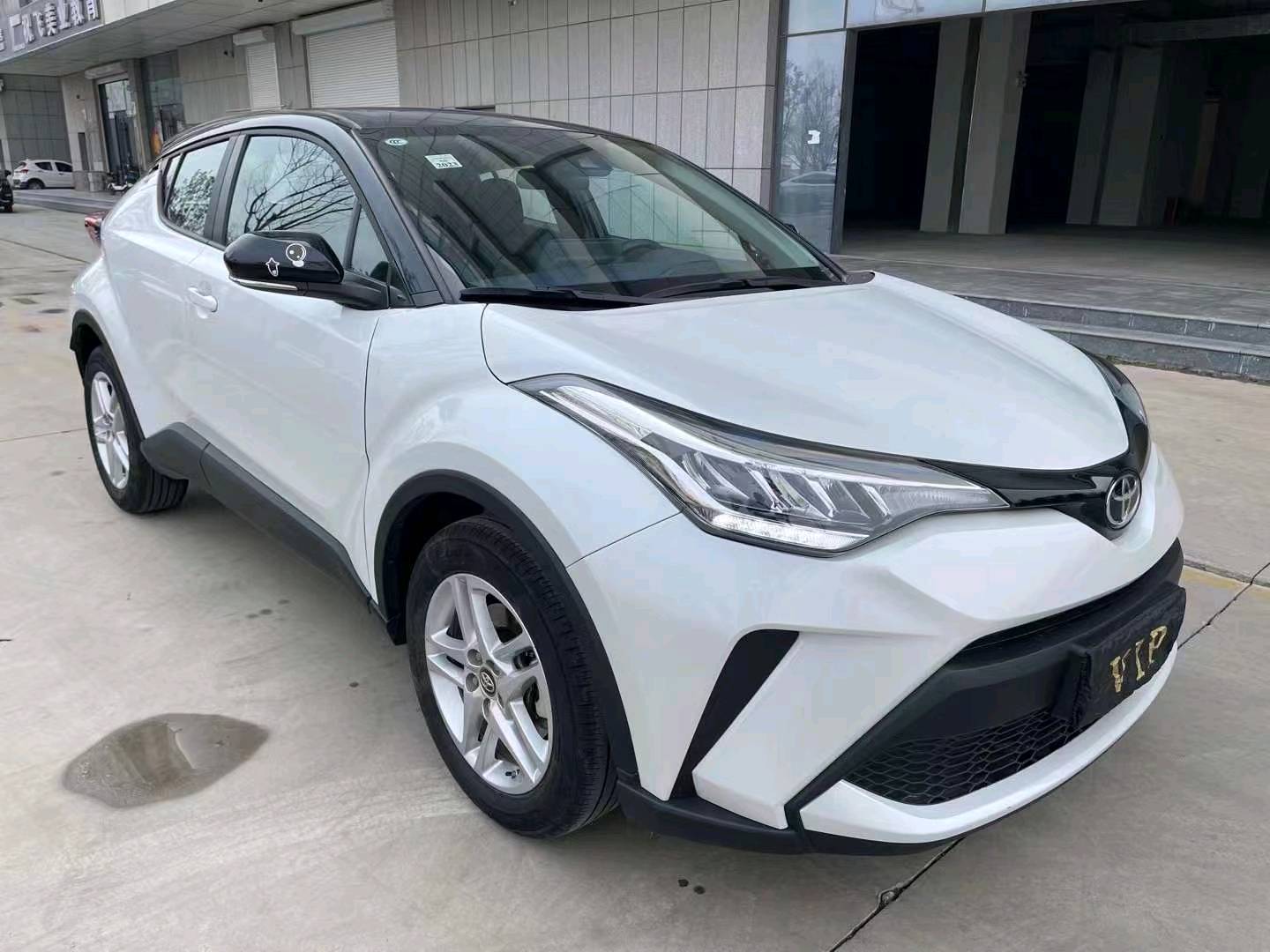 济宁21年丰田CHR3